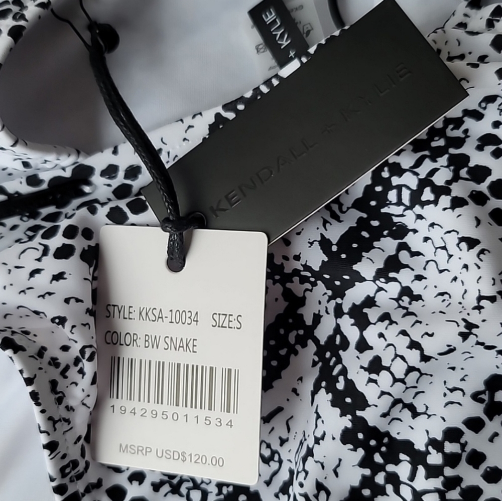 Kendall + Kylie NWT Snakeskin Print One-Piece Swimsuit Size Small In White/Black - Picture 13 of 13